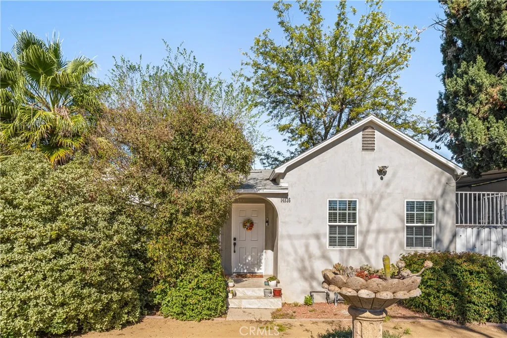 14835 Kittridge Street, Van Nuys, California 91405 home-pic-0