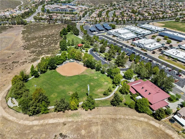 Close to Bella Vista Middle School, Park and Sport Field