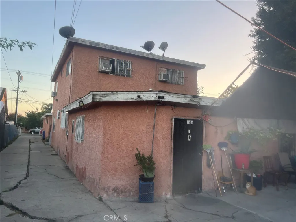 151 E 121st, Los Angeles, California 90061 home-pic-5