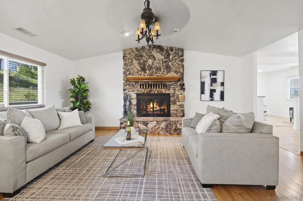 1287 Hanson Way, Ramona, California 92065 home-pic-6