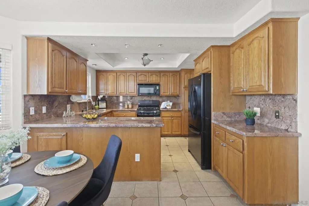 1287 Hanson Way, Ramona, California 92065 home-pic-10