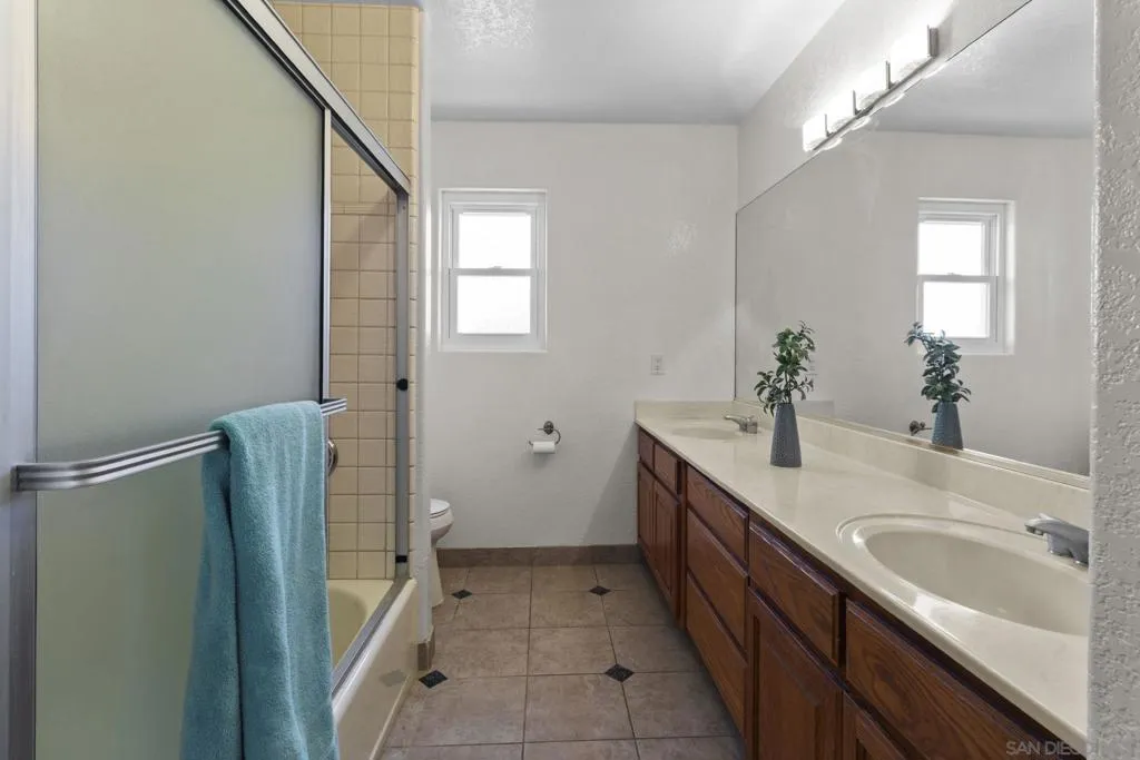 1287 Hanson Way, Ramona, California 92065 home-pic-21