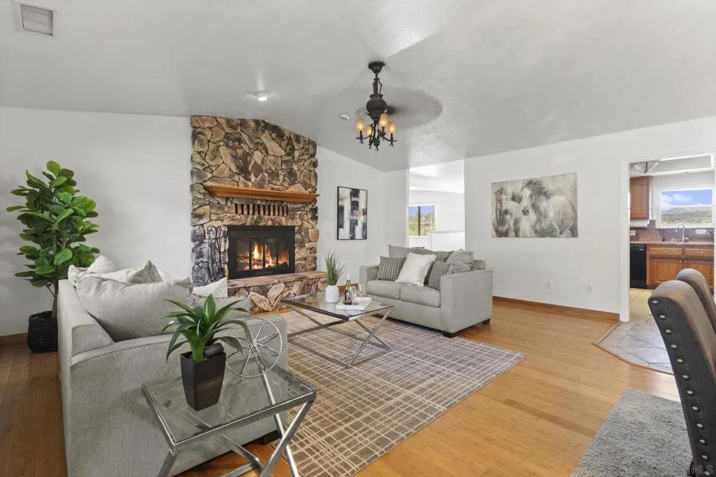 1287 Hanson Way, Ramona, California 92065 home-pic-7