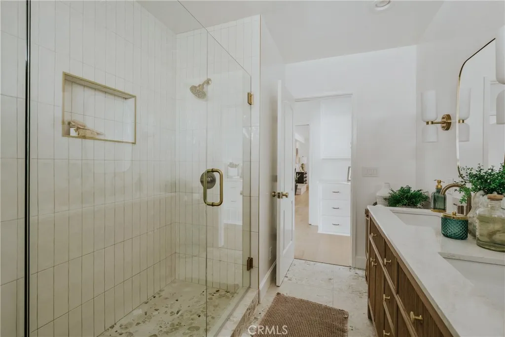 918 S Coral Tree, West Covina, California 91791 home-pic-49