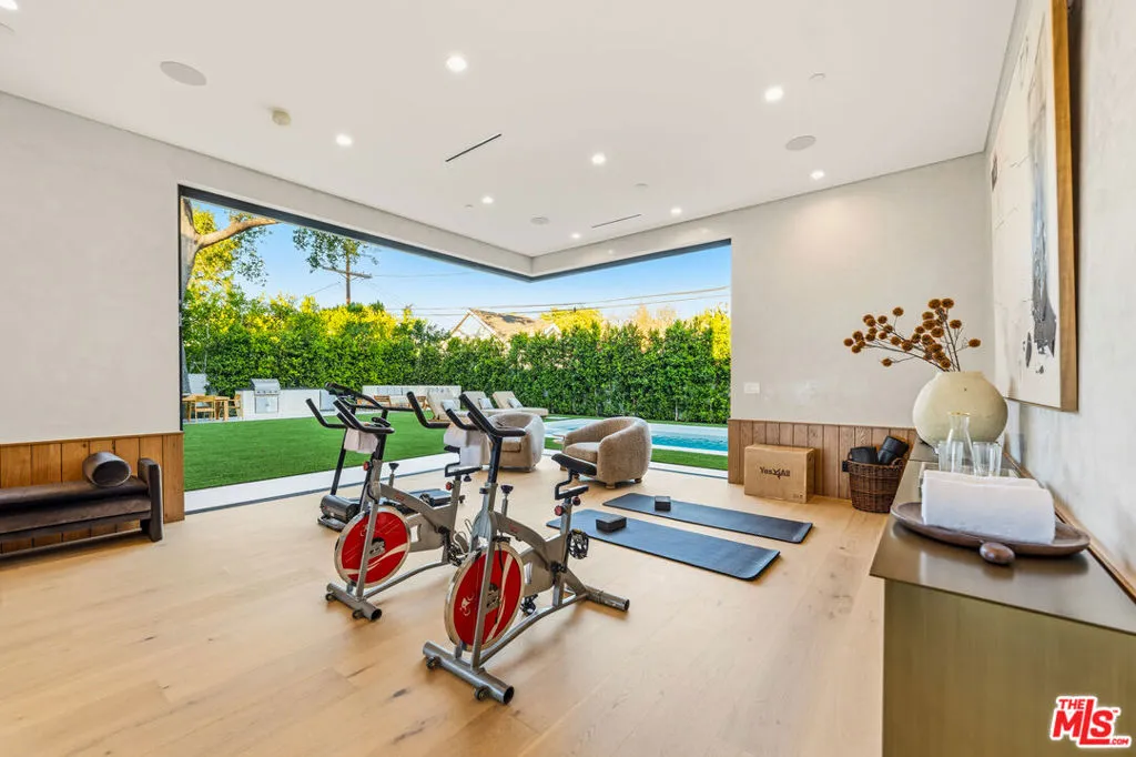 4816 Oak Park Avenue, Encino, California 91316 home-pic-8