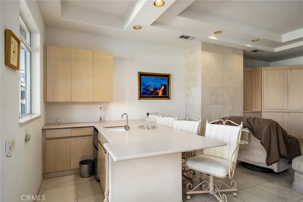 134 Vista Oro, Palm Desert, California 92260 home-pic-14