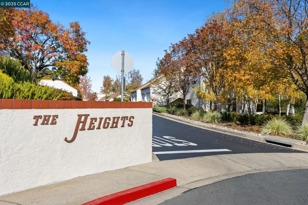 3258 Ptarmigan Dr 3b, Walnut Creek, California 94595 home-pic-28