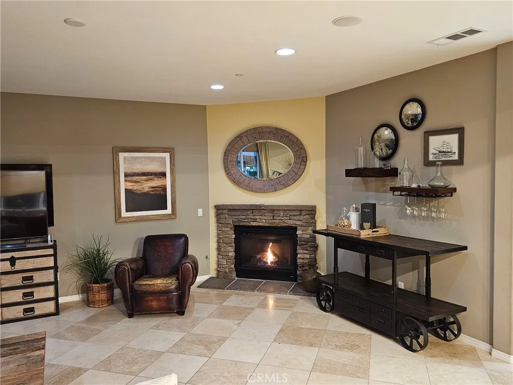 31684 Chamise Lane, Murrieta, California 92563 home-pic-7
