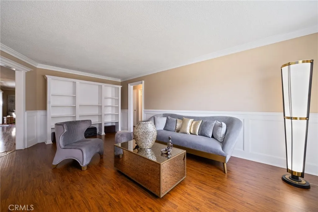 4088 Lively, Riverside, California 92505 home-pic-3