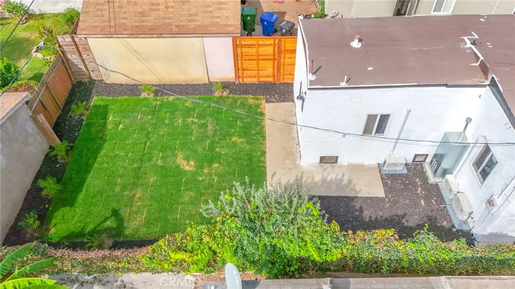 1434 W 92nd St, Los Angeles, California 90047 home-pic-35