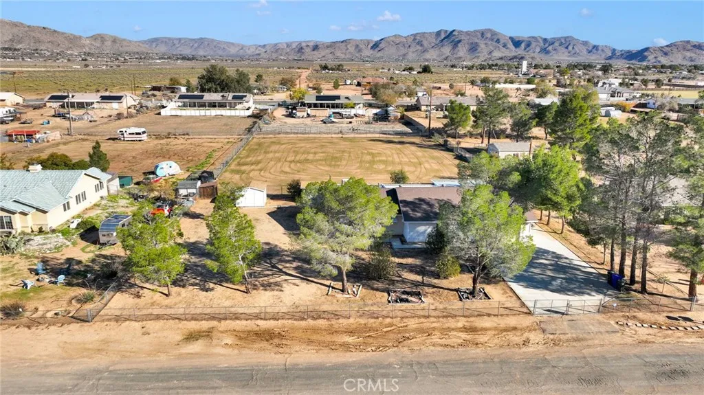 15481 Ramona, Apple Valley, California 92307 home-pic-23