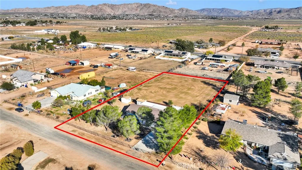 15481 Ramona, Apple Valley, California 92307 home-pic-25