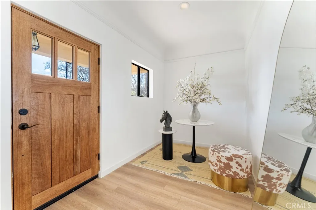 137 E Avenue 42, Los Angeles, California 90031 home-pic-3