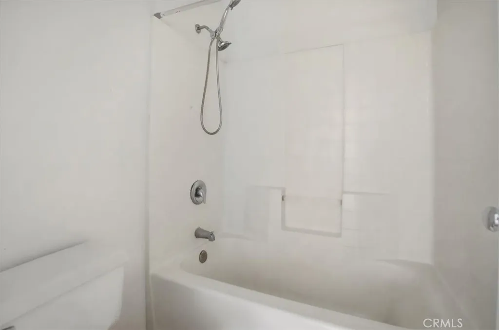 748 Navarro, Corona, California 92879 home-pic-33