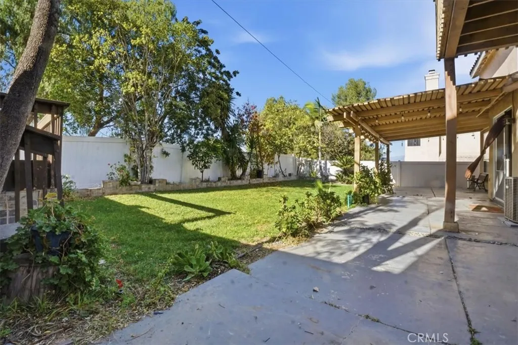 748 Navarro, Corona, California 92879 home-pic-48