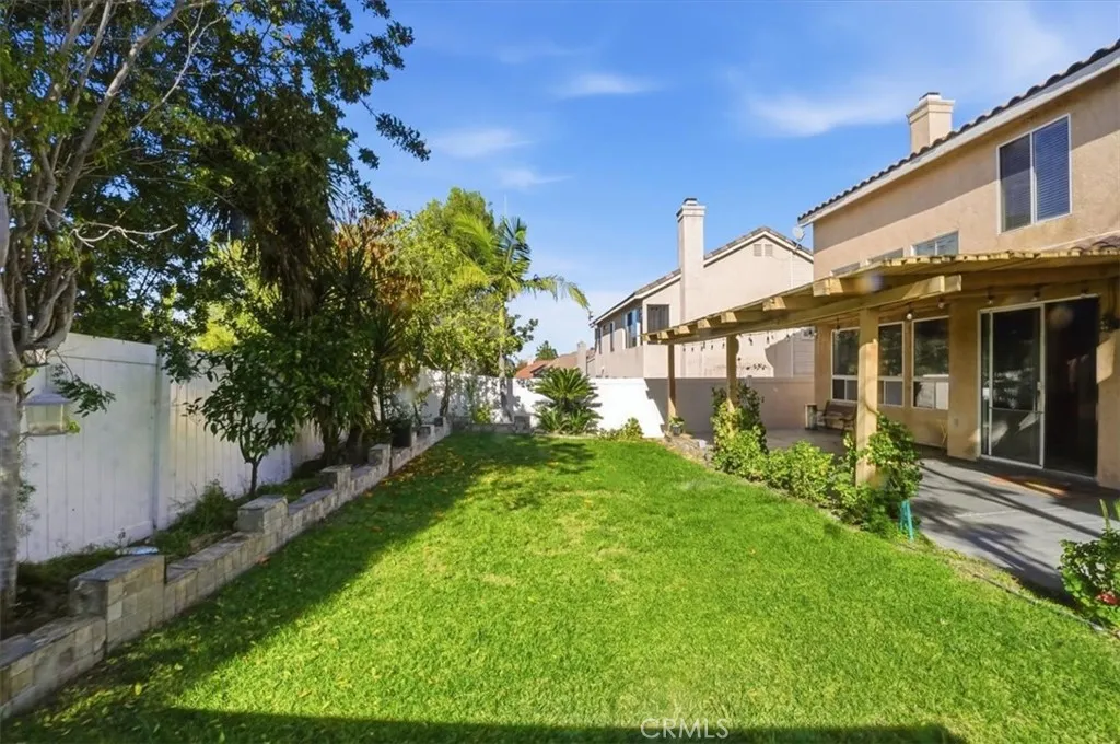 748 Navarro, Corona, California 92879 home-pic-44