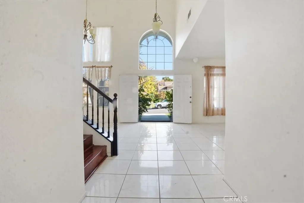 748 Navarro, Corona, California 92879 home-pic-1