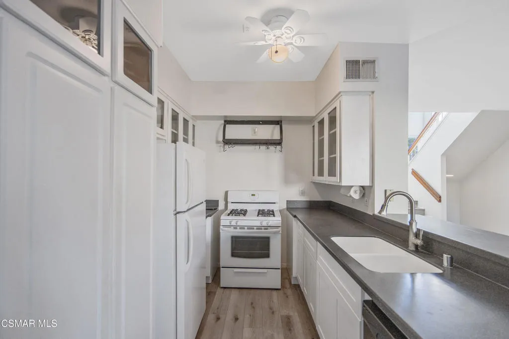 11833 Nightingale Street, Moorpark, California 93021 home-pic-13