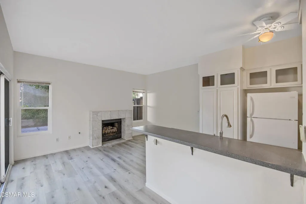 11833 Nightingale Street, Moorpark, California 93021 home-pic-4