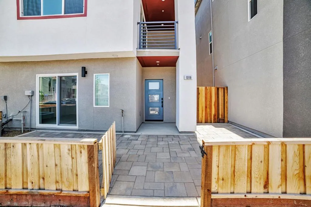 7017 Sunglow Terrace, San Ramon, California 94583 home-pic-1