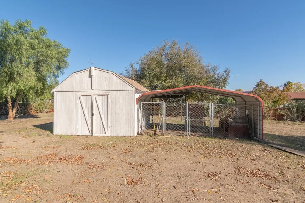 15175 Macias, Lake Elsinore, California 92530 home-pic-36