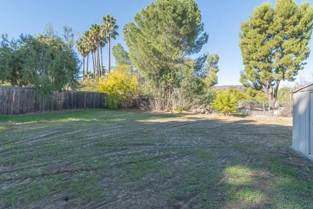 15175 Macias, Lake Elsinore, California 92530 home-pic-42