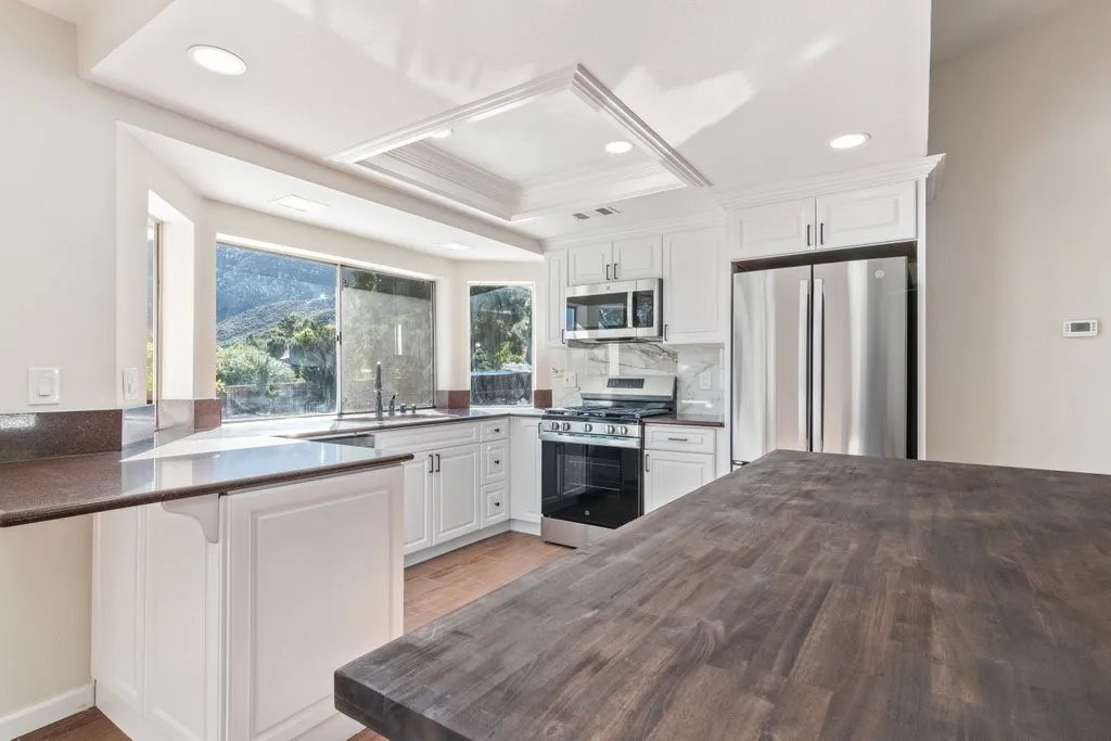 15175 Macias, Lake Elsinore, California 92530 home-pic-6