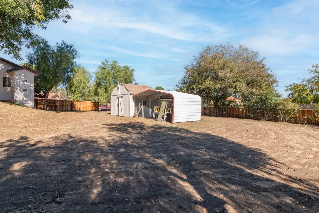 15175 Macias, Lake Elsinore, California 92530 home-pic-39