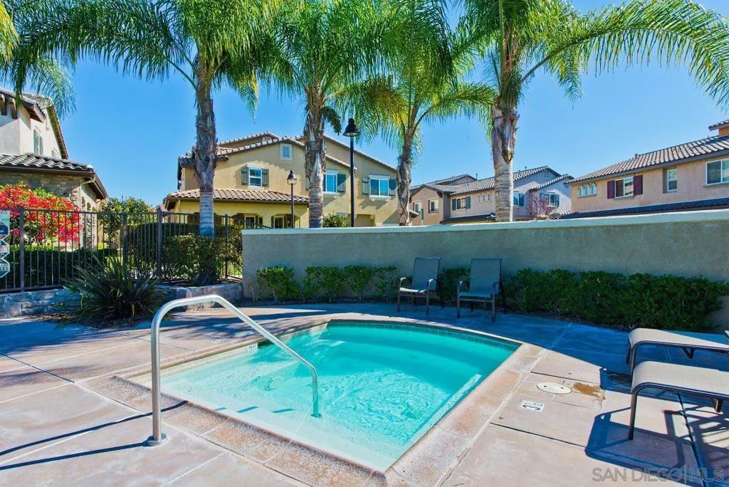 16913 New Rochelle Way 83, San Diego, California 92127 home-pic-38