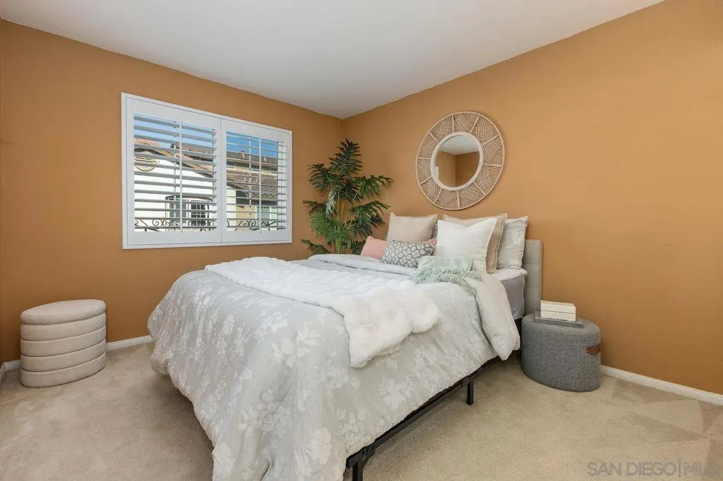 16913 New Rochelle Way 83, San Diego, California 92127 home-pic-18