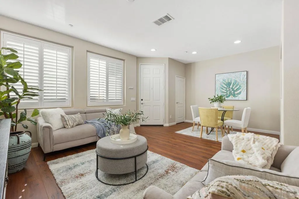 16913 New Rochelle Way 83, San Diego, California 92127 home-pic-8