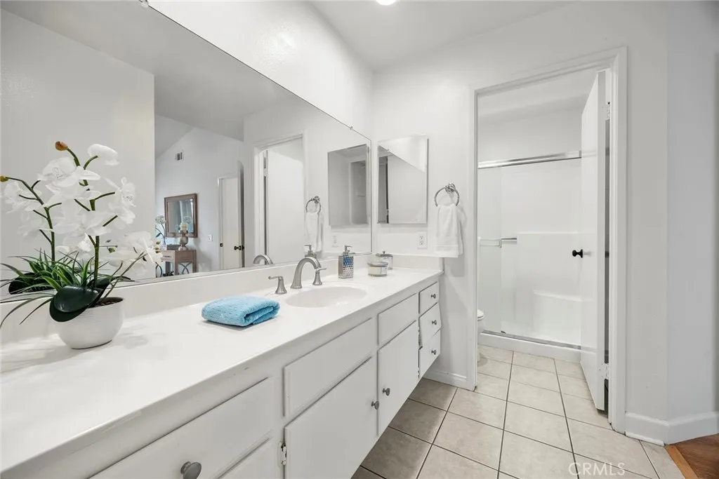 23502 Cambridge, Yorba Linda, California 92887 home-pic-17