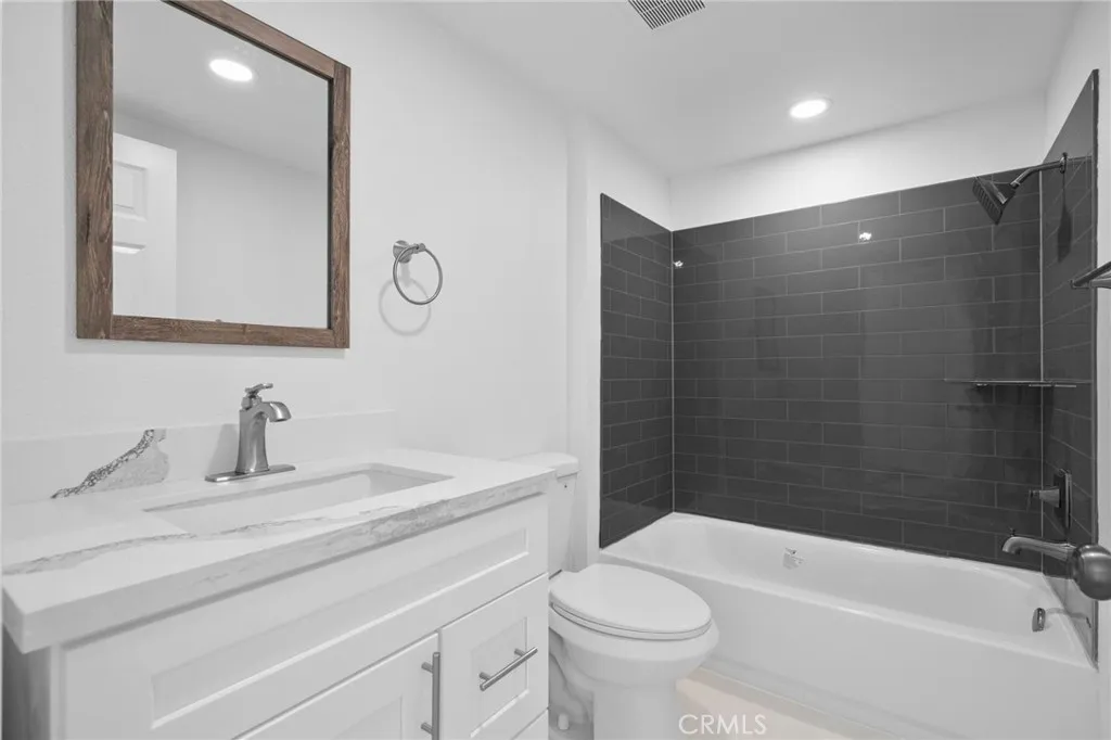 3017 W Meyers, San Bernardino, California 92407 home-pic-15