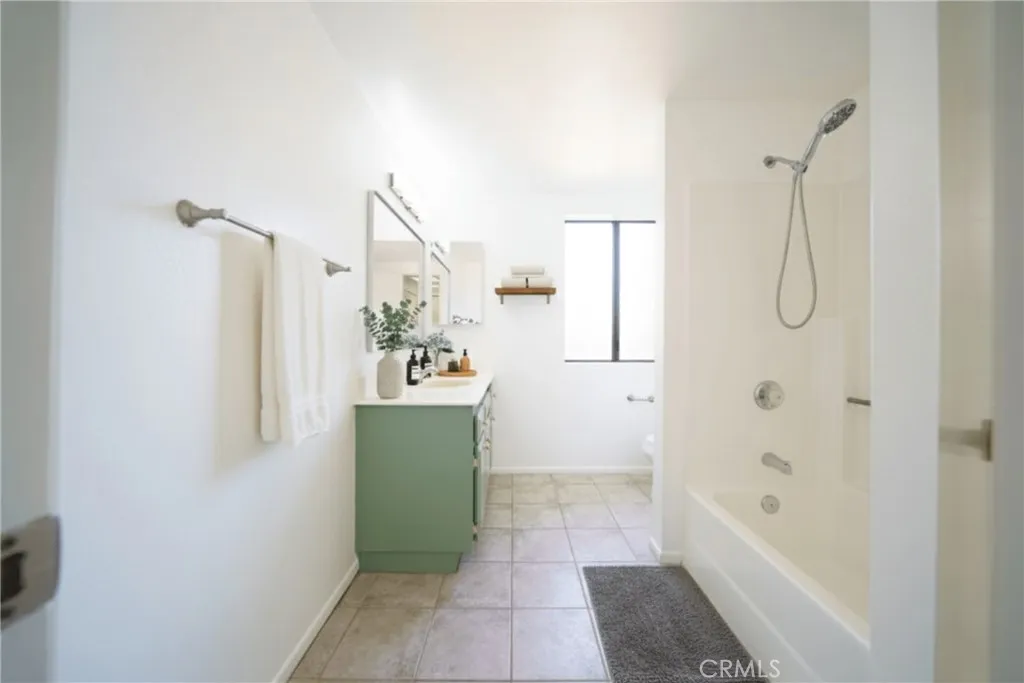 10663 Bell, Stanton, California 90680 home-pic-24