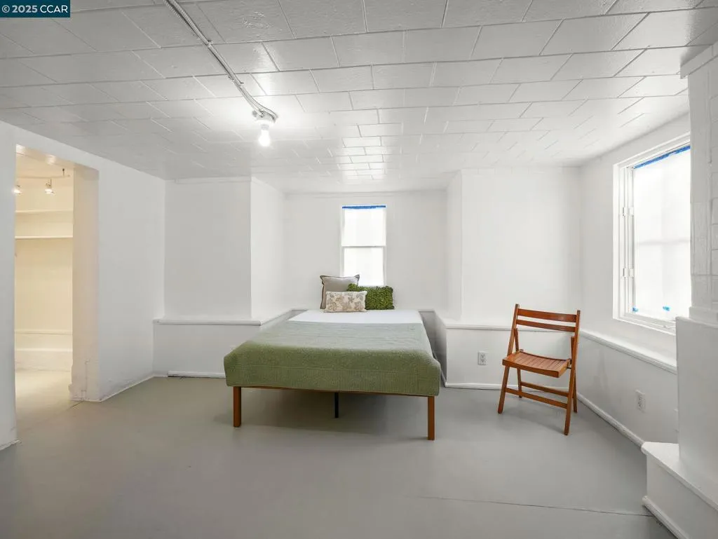 2154 Encinal Ave, Alameda, California 94501 home-pic-39