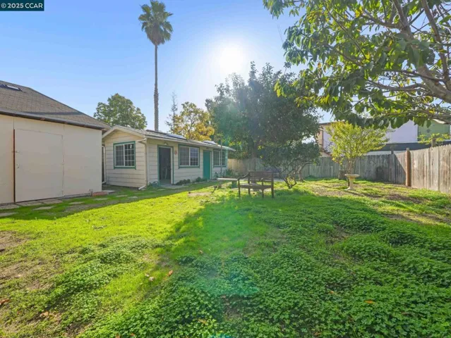 2154 Encinal Ave, Alameda, California 94501