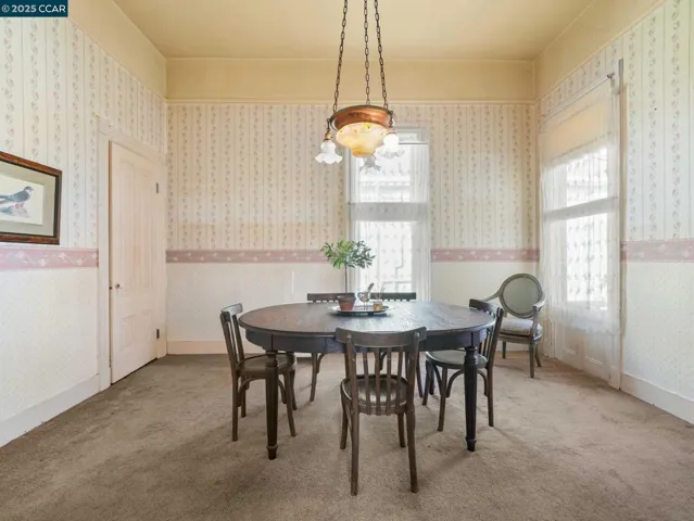 2154 Encinal Ave, Alameda, California 94501