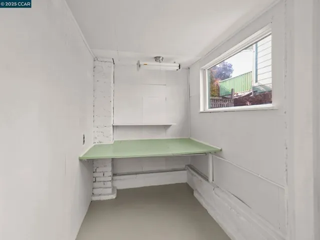 2154 Encinal Ave, Alameda, California 94501