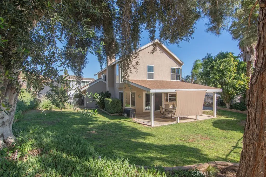 8303 Whispering Tree, Jurupa Valley, California 92509 home-pic-30