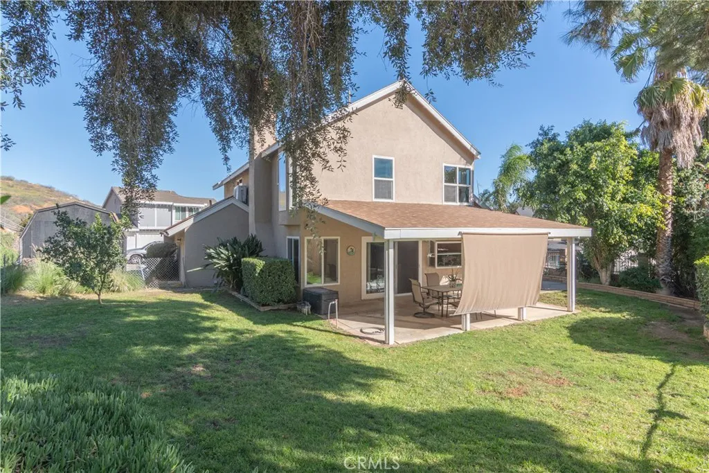 8303 Whispering Tree, Jurupa Valley, California 92509 home-pic-31