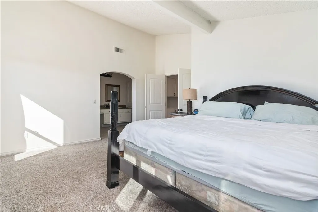 8303 Whispering Tree, Jurupa Valley, California 92509 home-pic-23