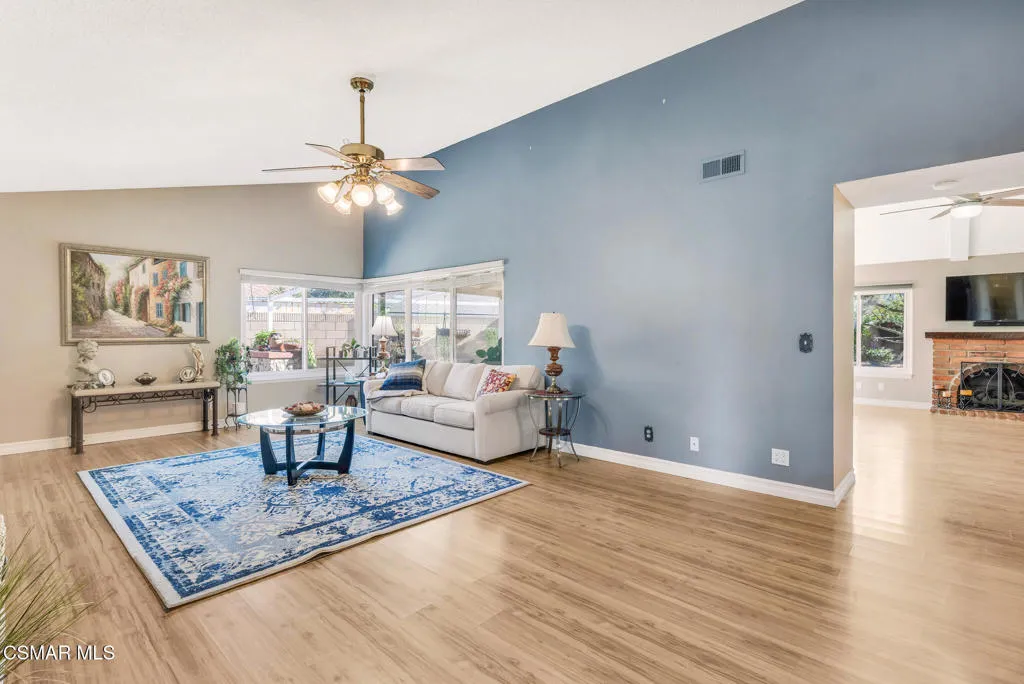 3690 Valencia Avenue, Simi Valley, California 93063 home-pic-4