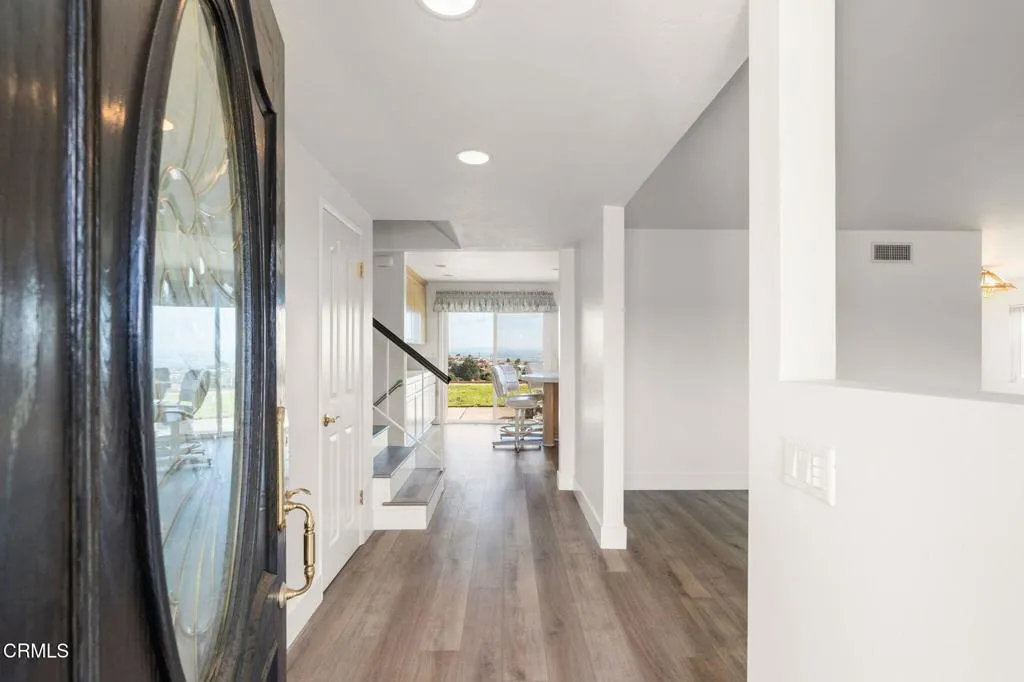 1020 Via Cielito, Ventura, California 93003 home-pic-9