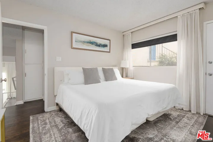 Bedroom 2 w/ ensuite bathroom