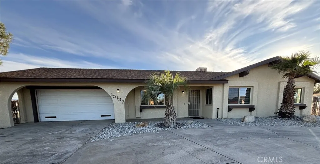 15137 Luna Road, Victorville, California 92392 home-pic-0