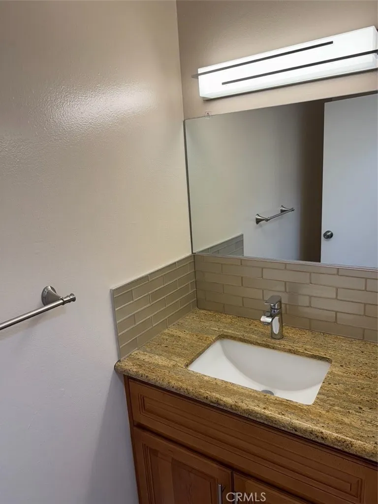 1115 Clark Street, Riverside, California 92501 home-pic-16
