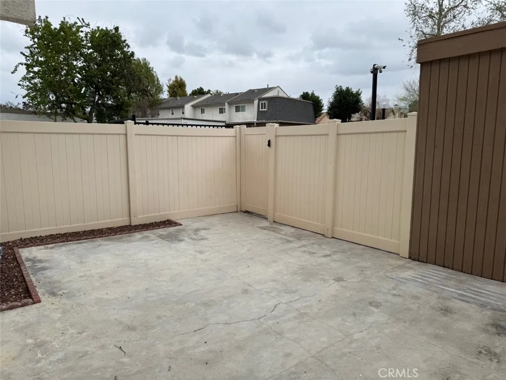 1115 Clark Street, Riverside, California 92501 home-pic-21