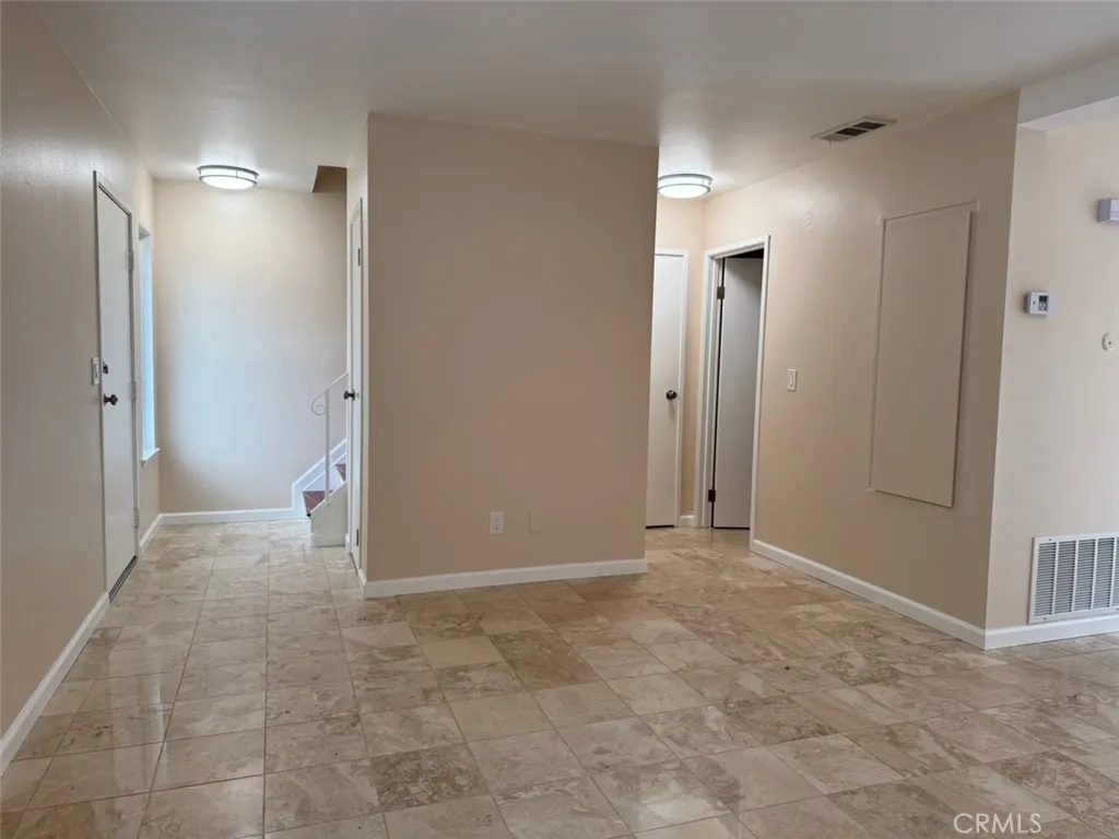 1115 Clark Street, Riverside, California 92501 home-pic-8