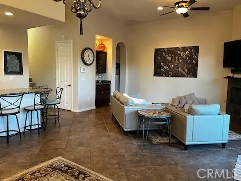 Seating for 15