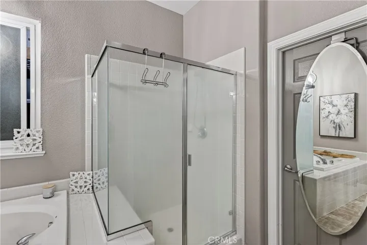 851 Alabaster Court, Atwater, California 95301
